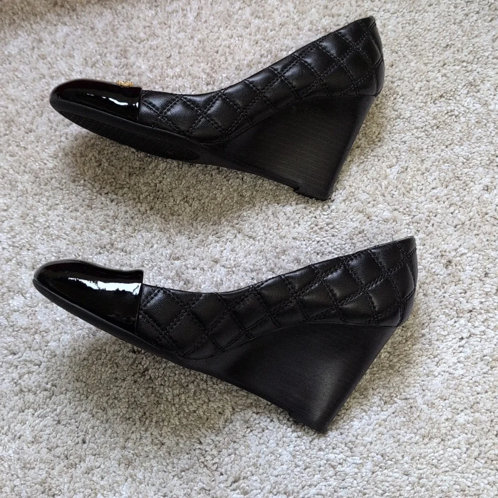 Tory Burch Claremont Black Patent Leather Quilted Wedges - Size 6.5